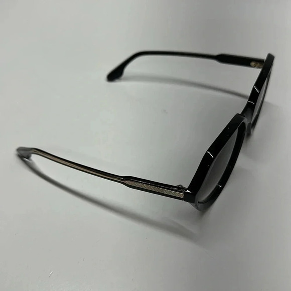 Victoria Beckham Sunglasses Round Glasses Designer VB624S 001 Black Silver 60MM